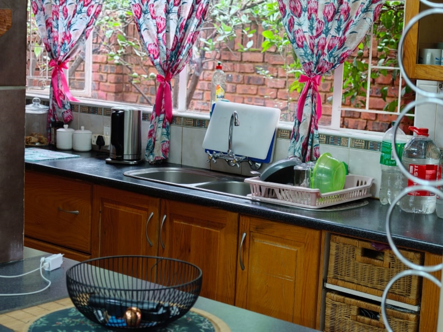 3 Bedroom Property for Sale in Ifafi North West